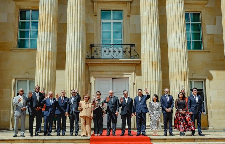 Bogotá, 22/08/2025 - Presidente da República, Luiz Inácio Lula da Silva, durante encontro dos Presidentes dos Estados Partes do Tratado de Cooperação Amazônica com a Sociedade Civil e Comunidades Indígenas, no Plaza de Armas. Foto: Ricardo Stuckert/PR