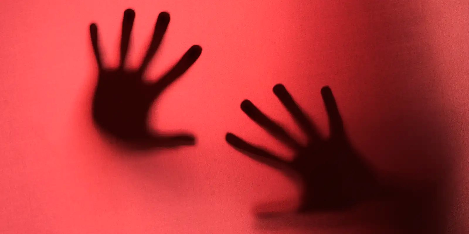 Mais de 80% das brasileiras têm muito medo de ser estupradas