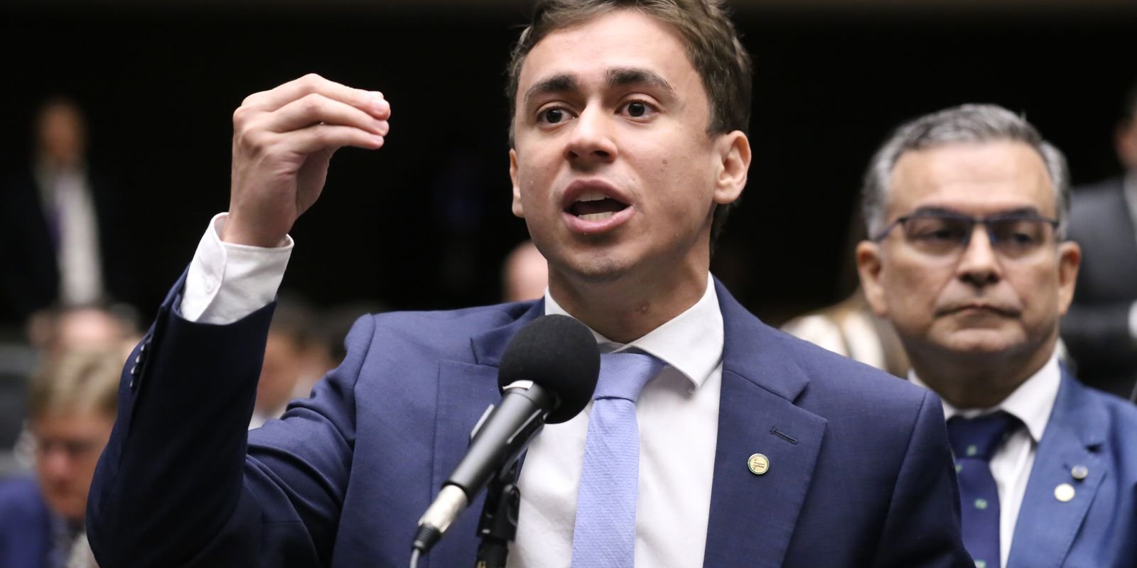 Nikolas Ferreira e pastor utilizaram jato que pertenceria a Vorcaro