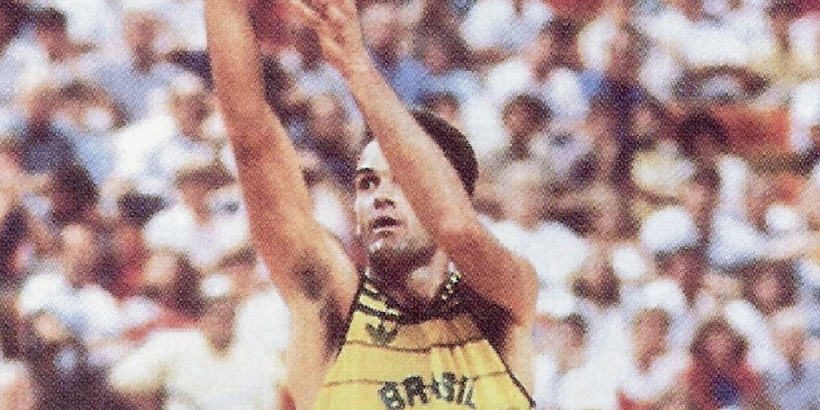 “Cesta de 3 pontos! Do Mão Santa!”: comentaristas celebram Oscar