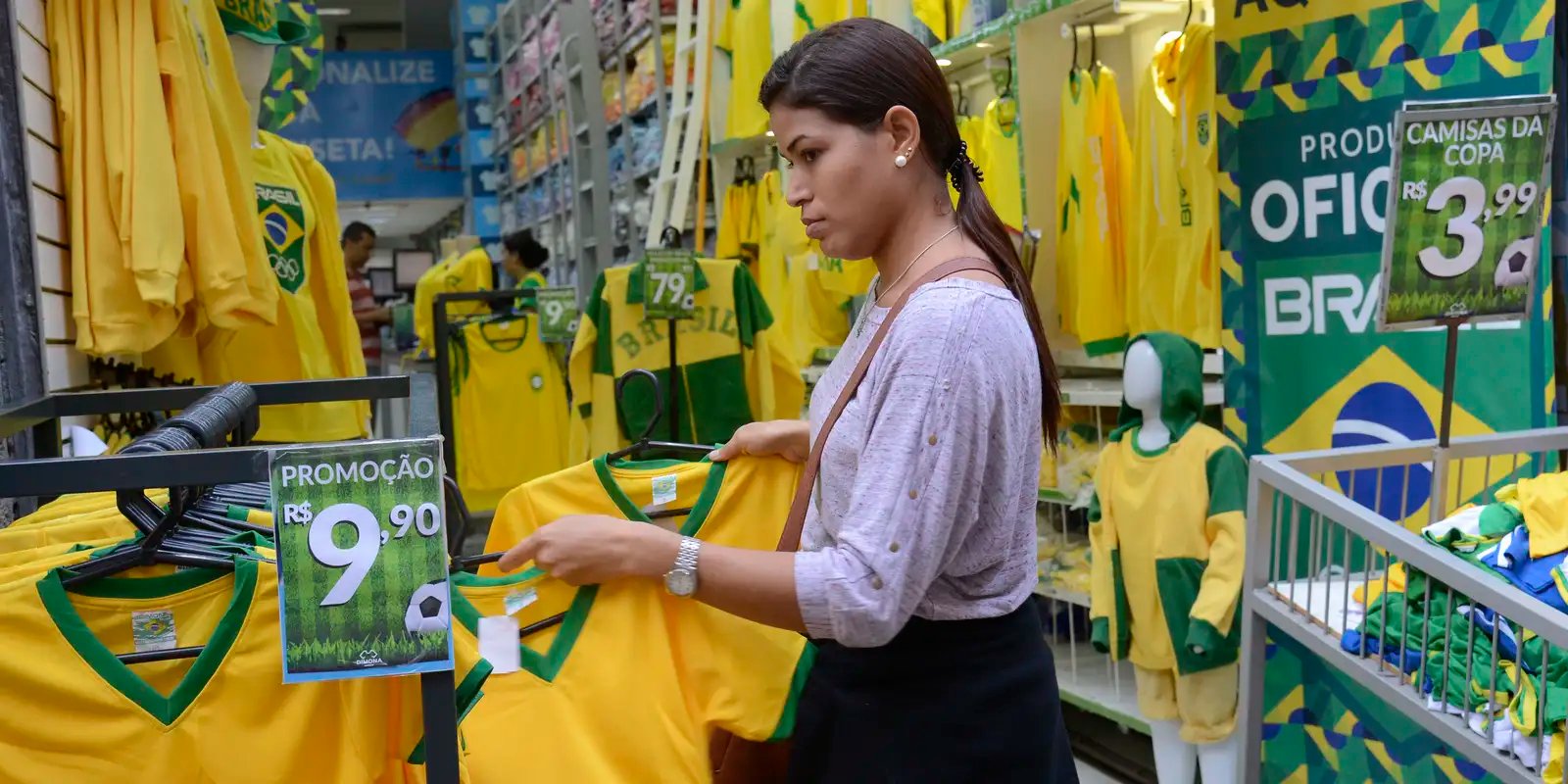 Setores de comércio e serviços já sentem benefícios da Copa do Mundo