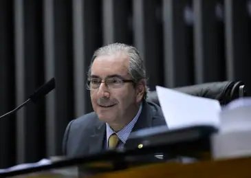 Wilson Dias/Agência Brasil O presidente da Câmara dos Deputados, Eduardo Cunha, durante sessão plenária para análise e discussão da Reforma Política (Gustavo Lima / Câmara dos Deputados)