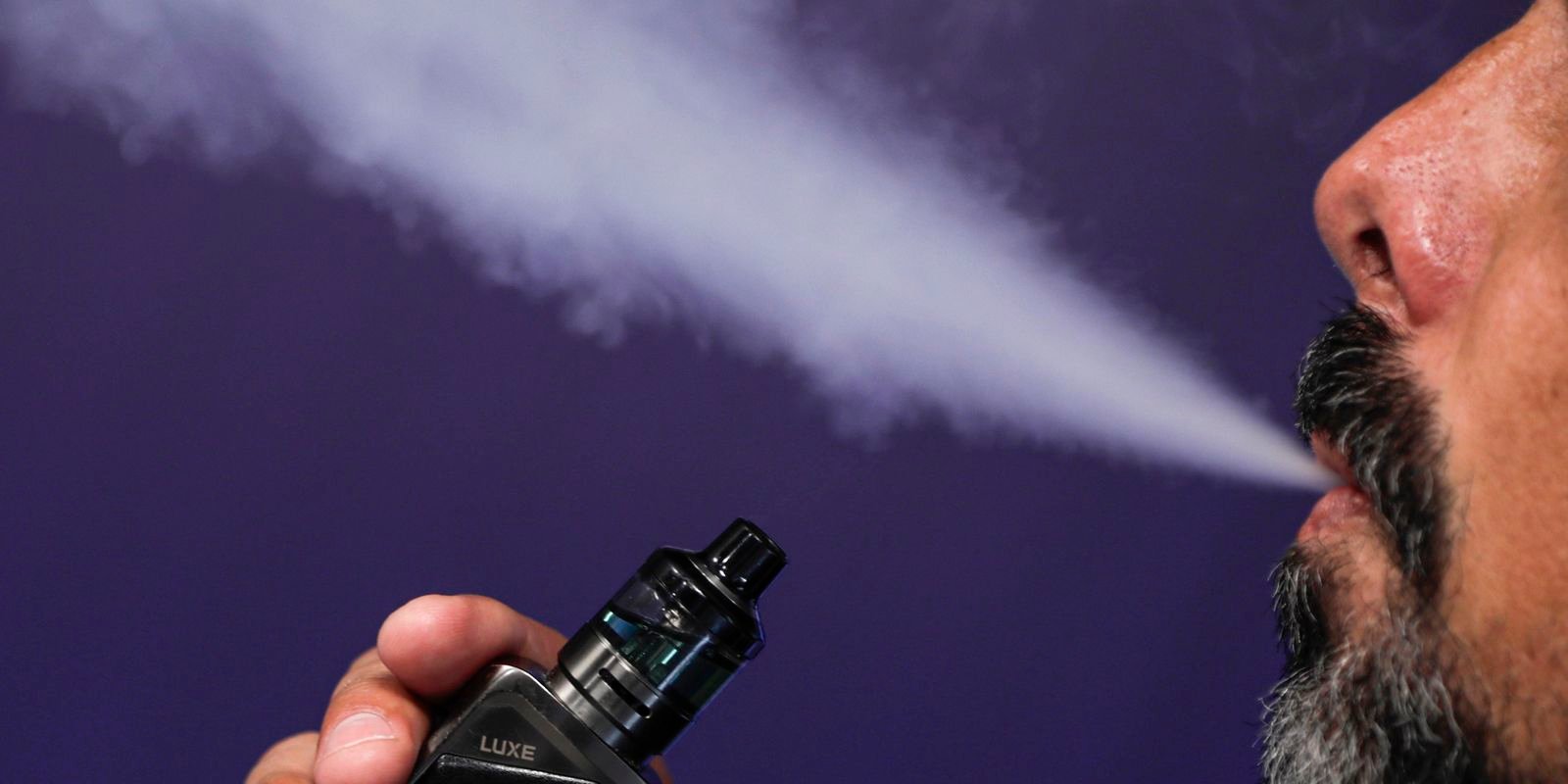 Fiocruz alerta para canais no YouTube sobre cigarros eletrônicos